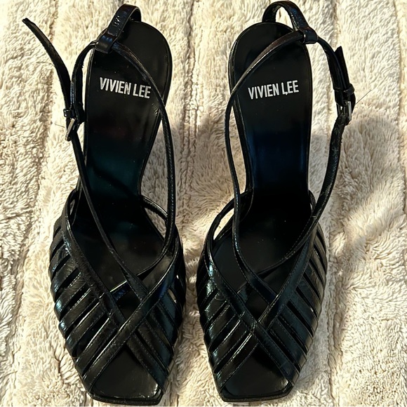 Vivien Lee women’s leather Strappy Sandle - Picture 3 of 5